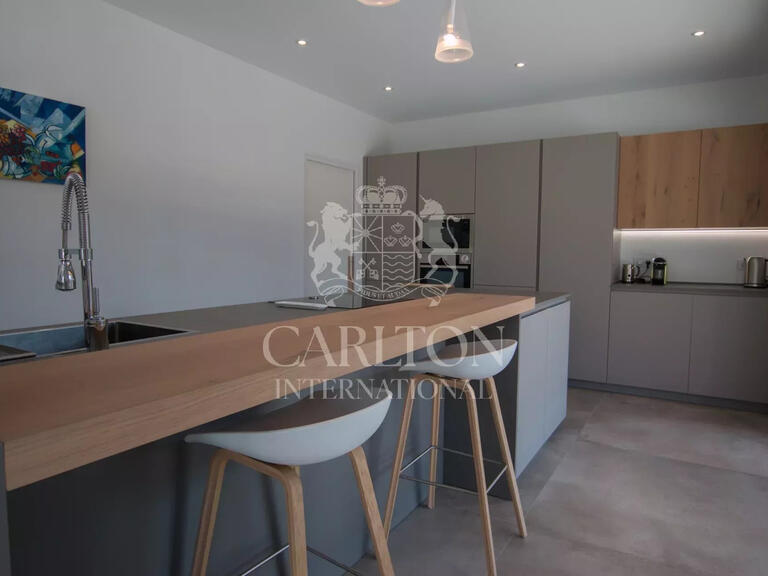 Villa Châteauneuf-Grasse - 4 chambres - 200m²