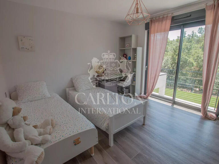 Villa Châteauneuf-Grasse - 4 chambres - 200m²