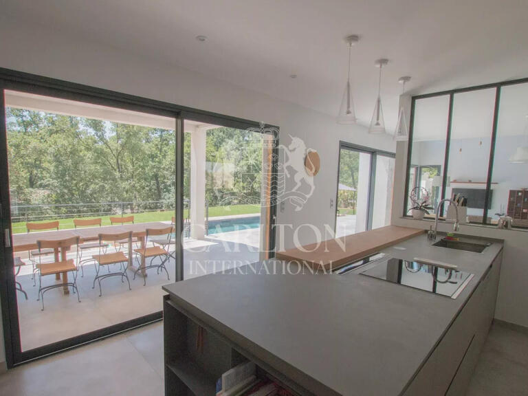 Villa Châteauneuf-Grasse - 4 chambres - 200m²