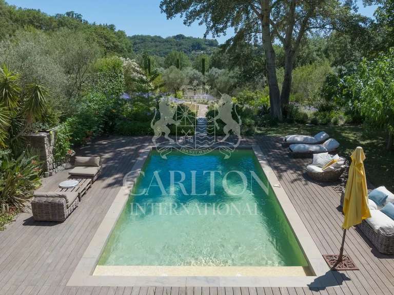Villa Châteauneuf-Grasse - 4 chambres - 290m²