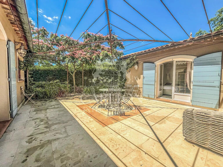 Villa Châteauneuf-Grasse - 4 bedrooms - 290m²