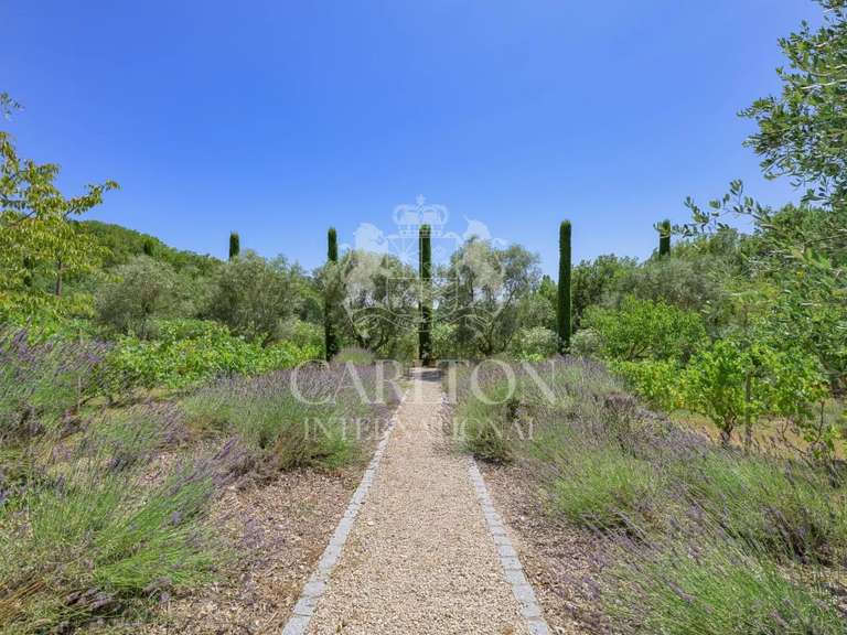 Villa Châteauneuf-Grasse - 4 chambres - 290m²