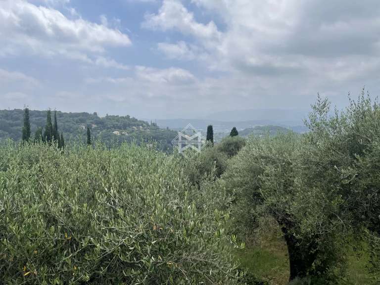 Villa Châteauneuf-Grasse - 4 chambres - 137m²