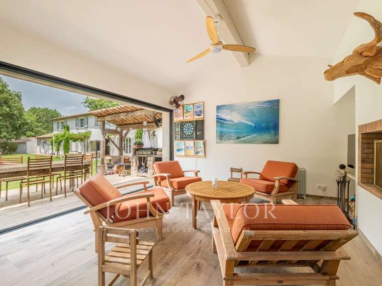 Villa Châteauneuf-Grasse - 6 chambres - 300m²