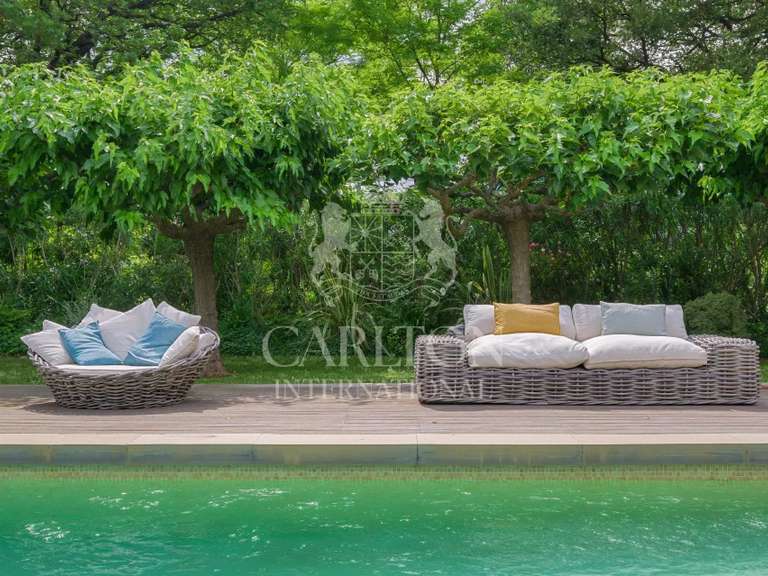 Villa Châteauneuf-Grasse - 4 chambres - 240m²