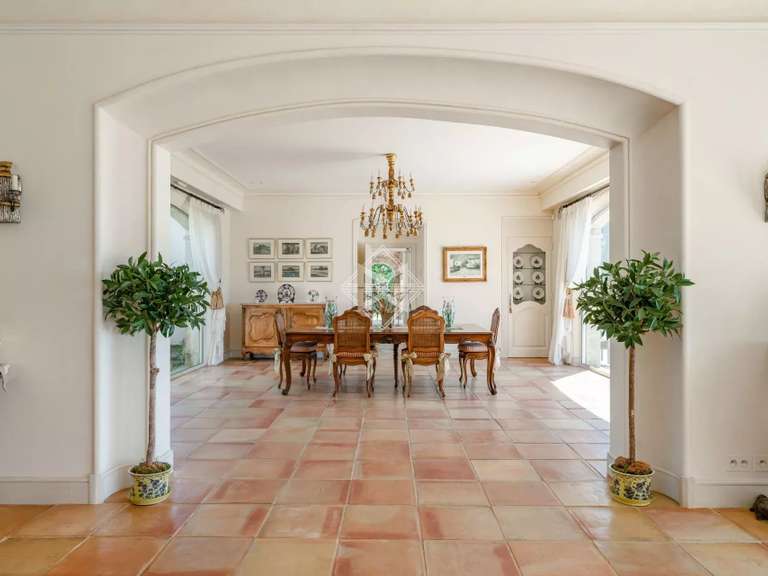 Villa Châteauneuf-Grasse - 6 chambres - 625m²