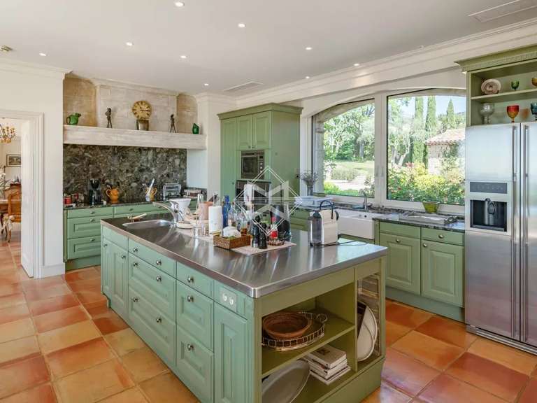 Villa Châteauneuf-Grasse - 6 chambres - 625m²