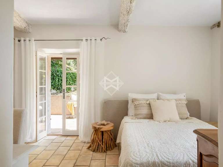 Villa Châteauneuf-Grasse - 7 chambres - 400m²