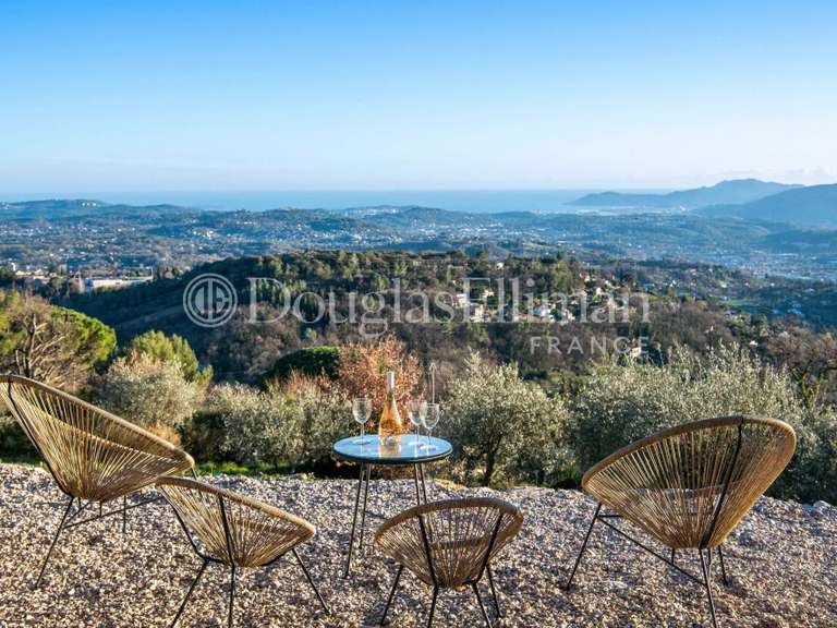 Villa Châteauneuf-Grasse - 5 chambres - 284m²