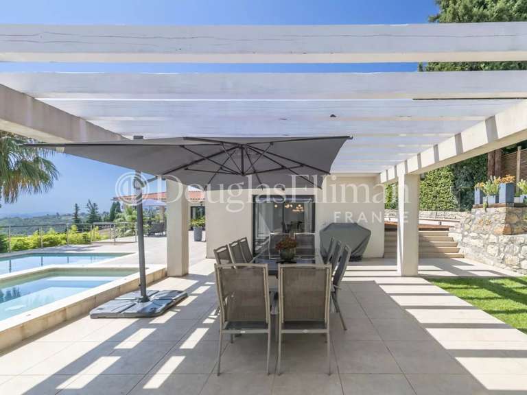 Villa Châteauneuf-Grasse - 5 chambres - 280m²