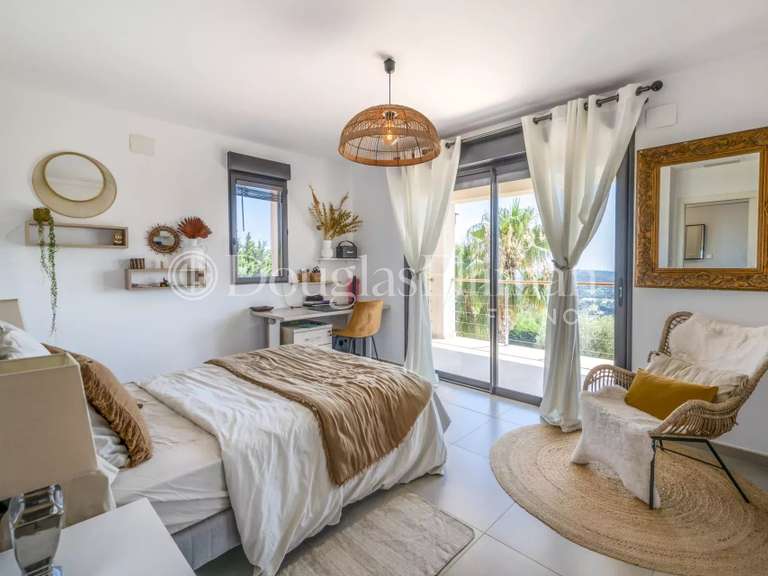 Villa Châteauneuf-Grasse - 5 chambres - 280m²