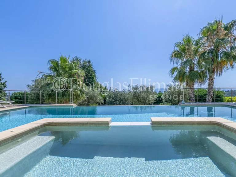 Villa Châteauneuf-Grasse - 5 chambres - 280m²