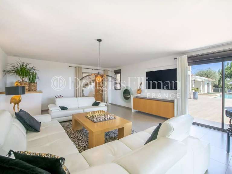 Villa Châteauneuf-Grasse - 5 chambres - 280m²