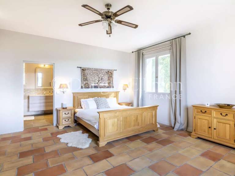 Villa Châteauneuf-Grasse - 6 chambres - 574m²