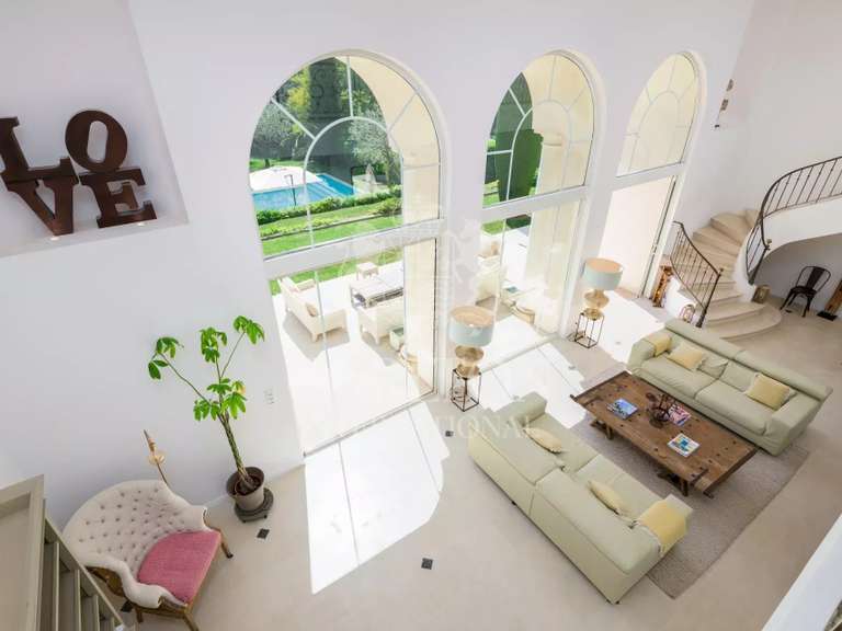Villa Châteauneuf-Grasse - 6 chambres - 351m²