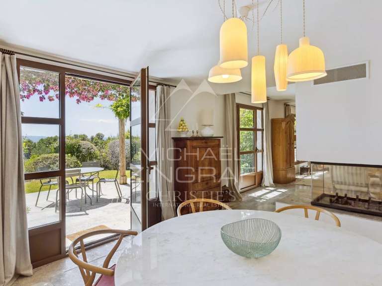 Villa Châteauneuf-Grasse - 5 chambres - 250m²