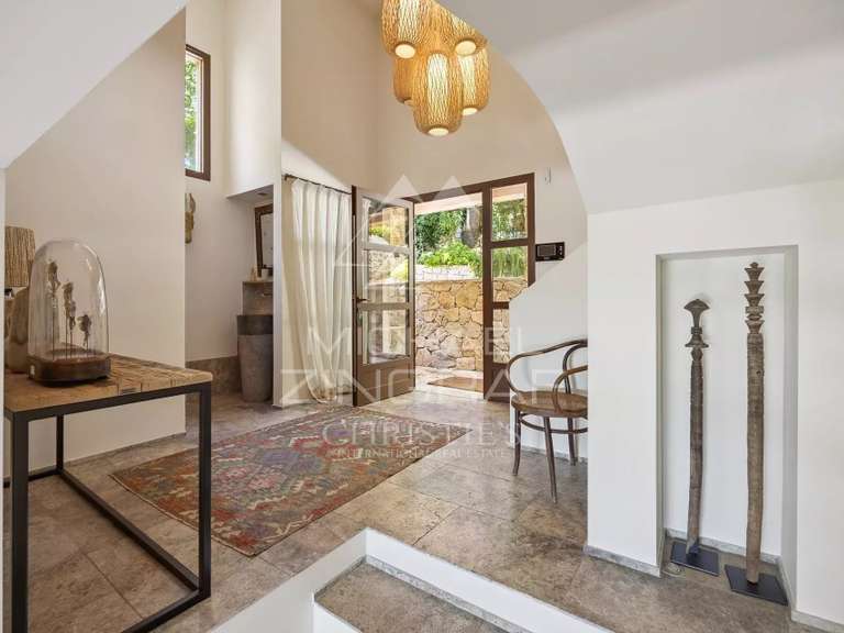 Villa Châteauneuf-Grasse - 5 chambres - 250m²