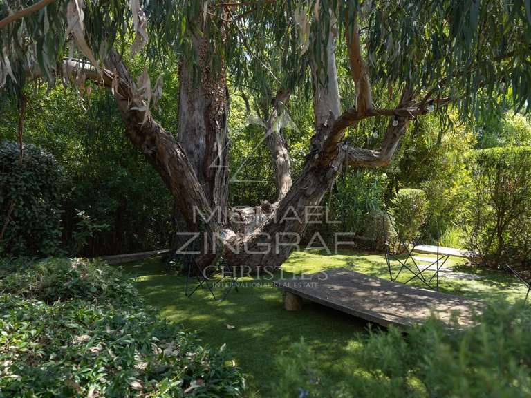 Villa Châteauneuf-Grasse - 5 chambres - 250m²