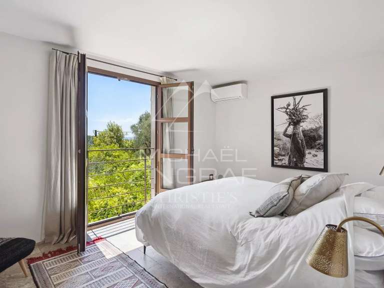 Villa Châteauneuf-Grasse - 5 chambres - 250m²