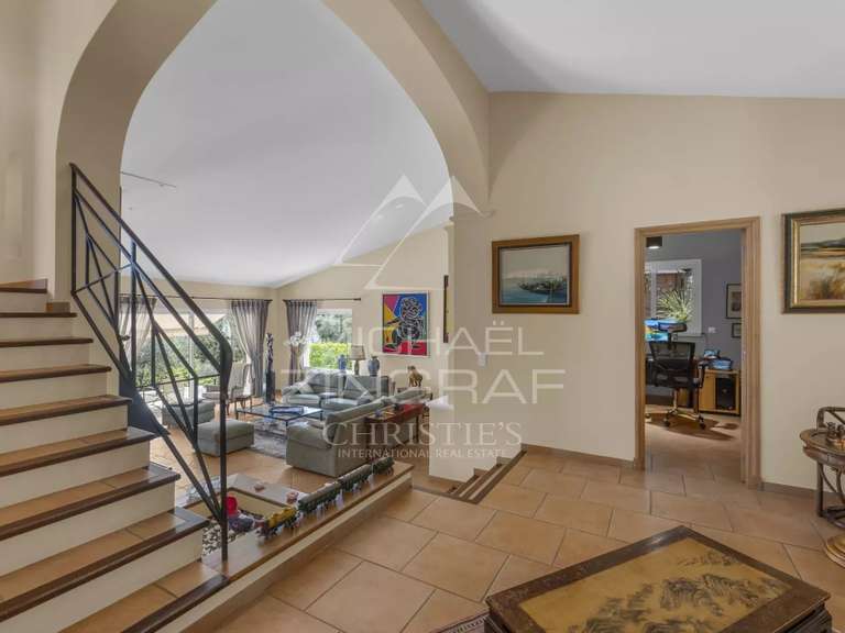 Villa Châteauneuf-Grasse - 5 chambres - 239m²