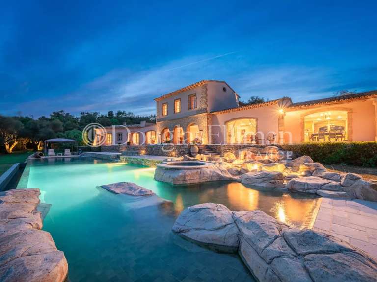 Villa avec Vue sur mer Châteauneuf-Grasse - 5 chambres - 700m²