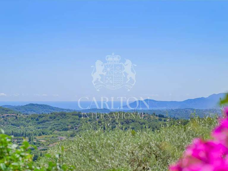 Villa Châteauneuf-Grasse - 4 chambres - 175m²