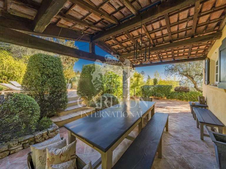 Villa Châteauneuf-Grasse - 4 chambres - 175m²