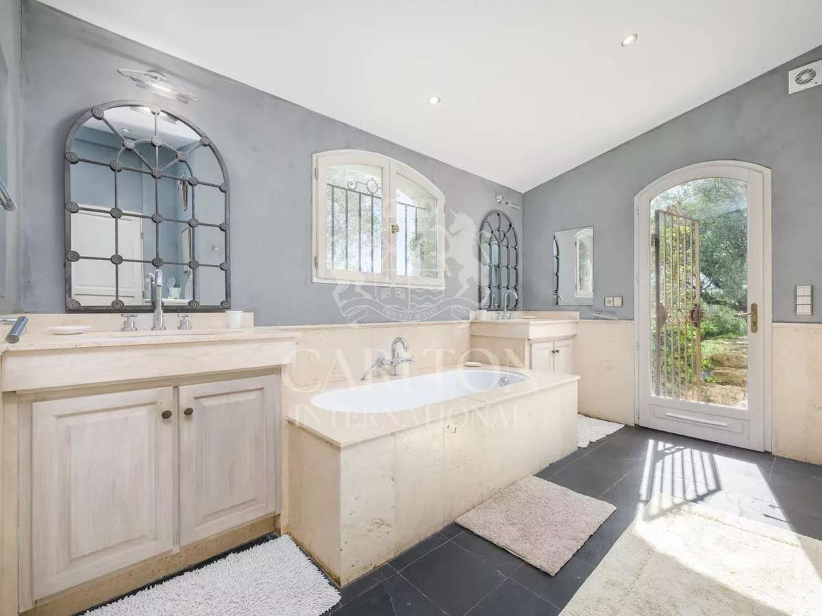 Villa Châteauneuf-Grasse