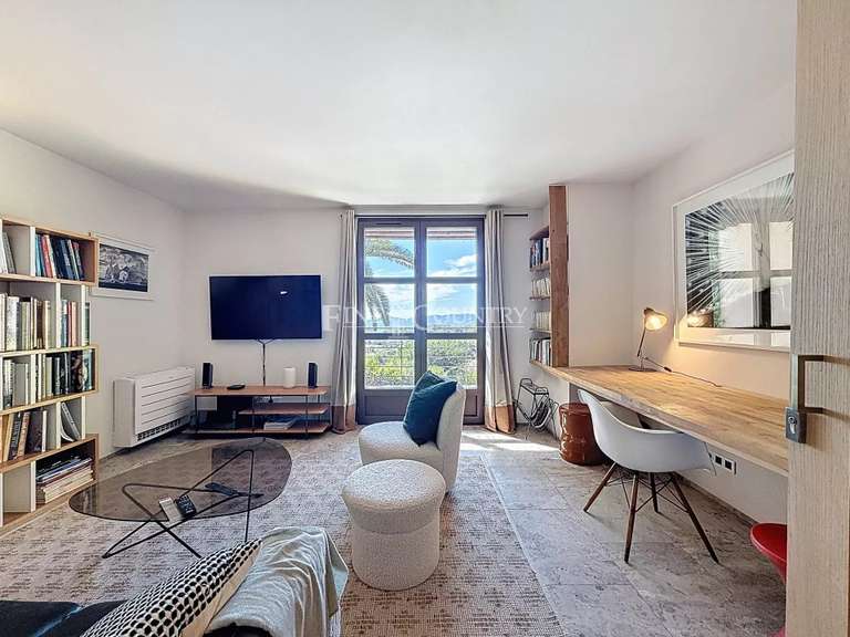 Villa Châteauneuf-Grasse - 5 chambres - 250m²