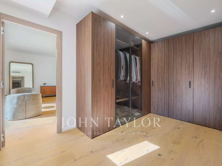 Villa Châteauneuf-Grasse - 5 chambres - 320m²