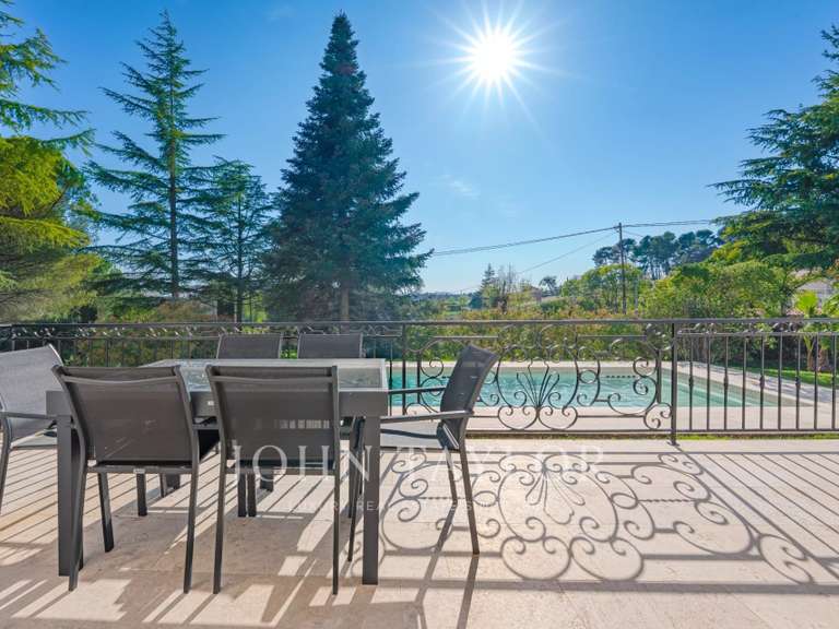 Villa Châteauneuf-Grasse - 5 chambres - 320m²