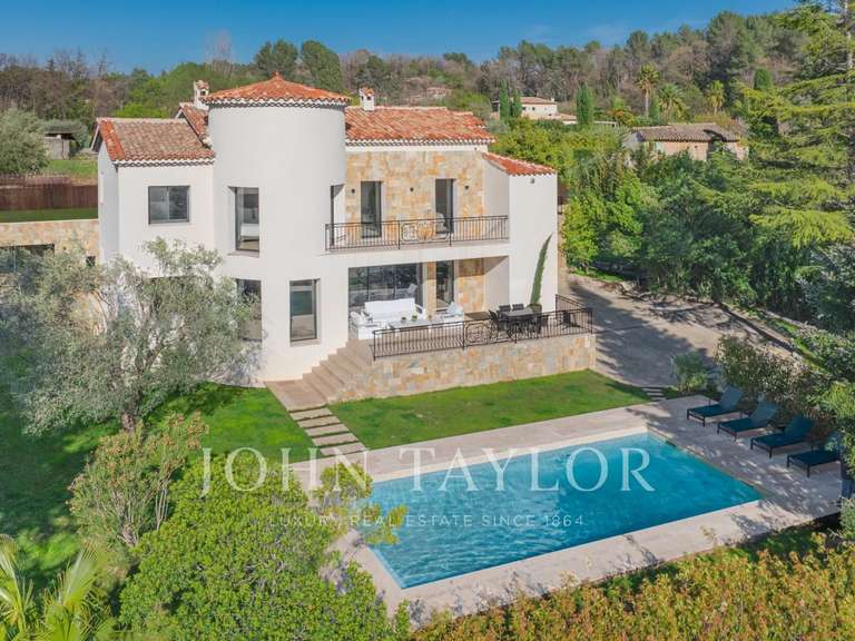 Villa Châteauneuf-Grasse - 5 chambres - 320m²