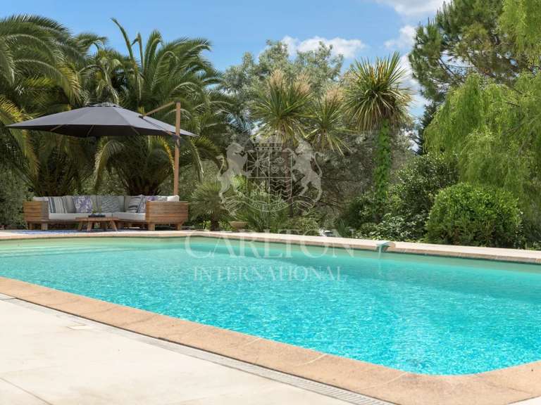 Villa Châteauneuf-Grasse - 4 chambres - 187m²