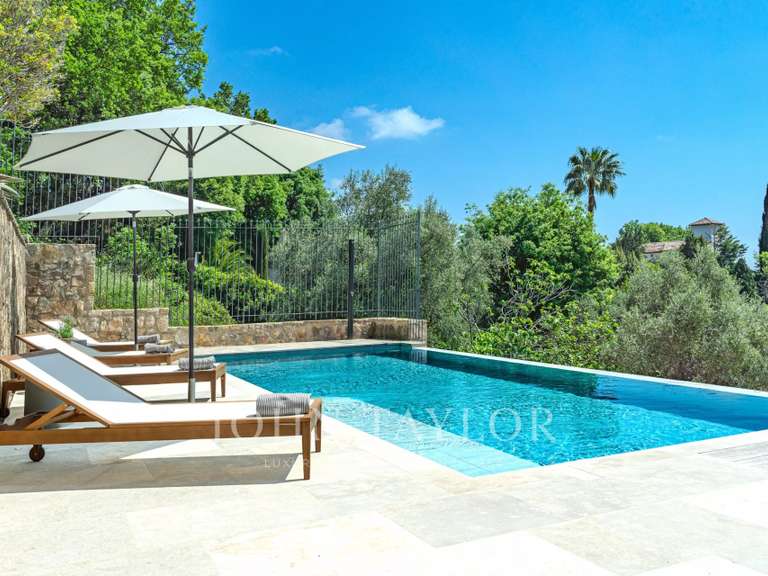 Villa Châteauneuf-Grasse - 4 chambres - 300m²