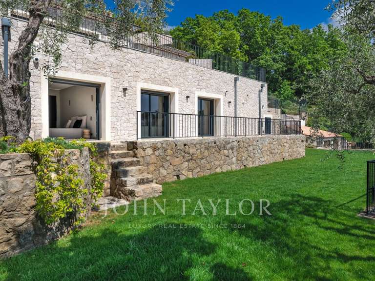 Villa Châteauneuf-Grasse - 4 chambres - 300m²