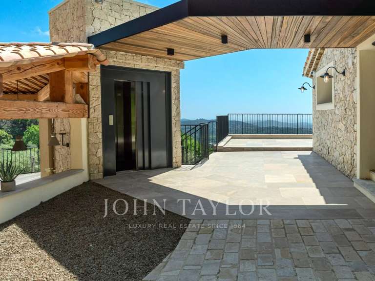 Villa Châteauneuf-Grasse - 4 chambres - 300m²