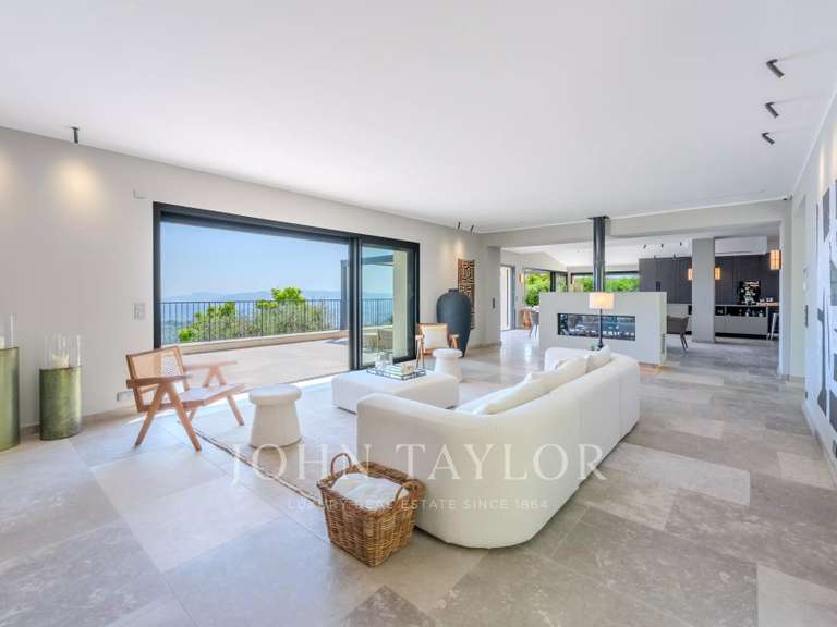 Villa Châteauneuf-Grasse - 4 chambres - 300m²