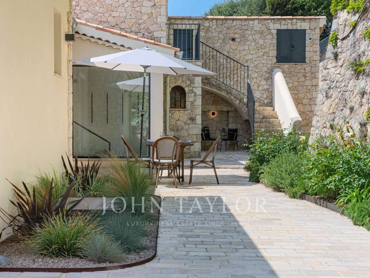 Villa Châteauneuf-Grasse