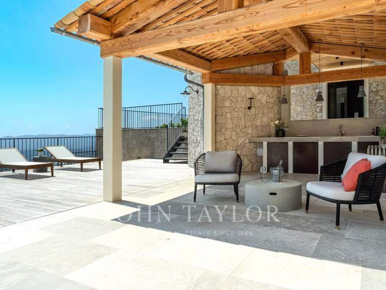 Villa Châteauneuf-Grasse - 4 chambres - 300m²