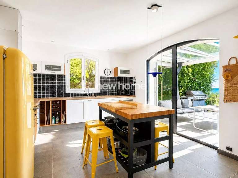 Villa avec Vue sur mer Châteauneuf-Grasse - 5 chambres - 190m²