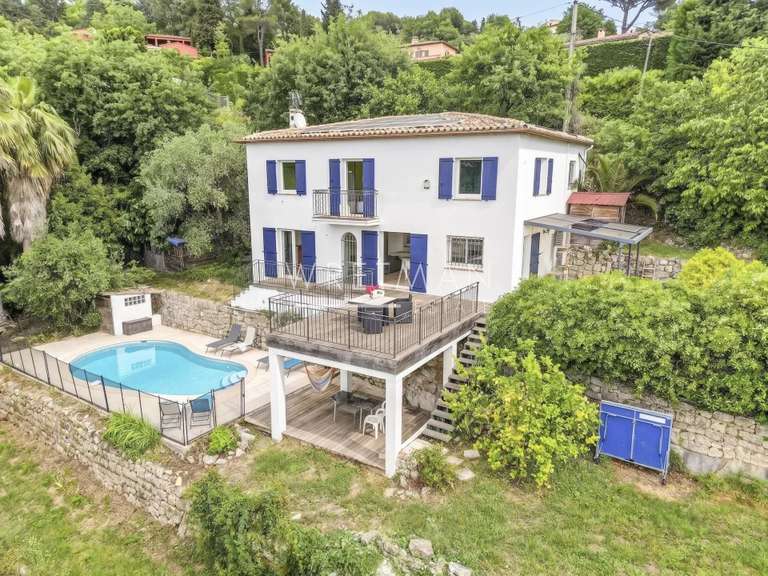 Villa Châteauneuf-Grasse - 3 chambres - 131m²