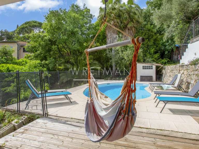 Villa Châteauneuf-Grasse - 3 chambres - 131m²