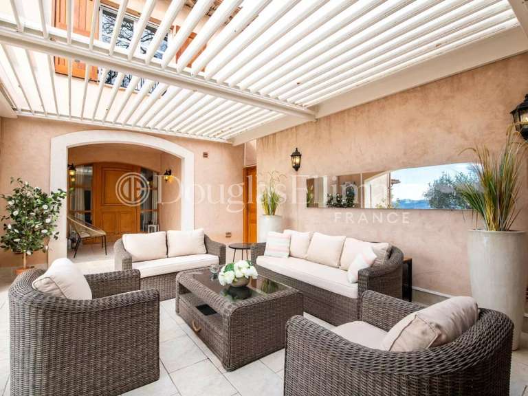 Villa Châteauneuf-Grasse - 5 chambres - 284m²