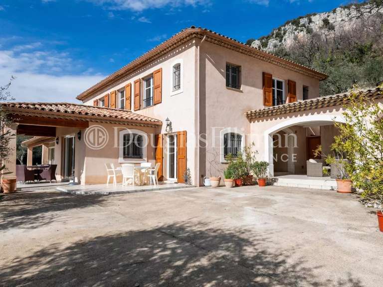 Villa Châteauneuf-Grasse - 5 chambres - 284m²