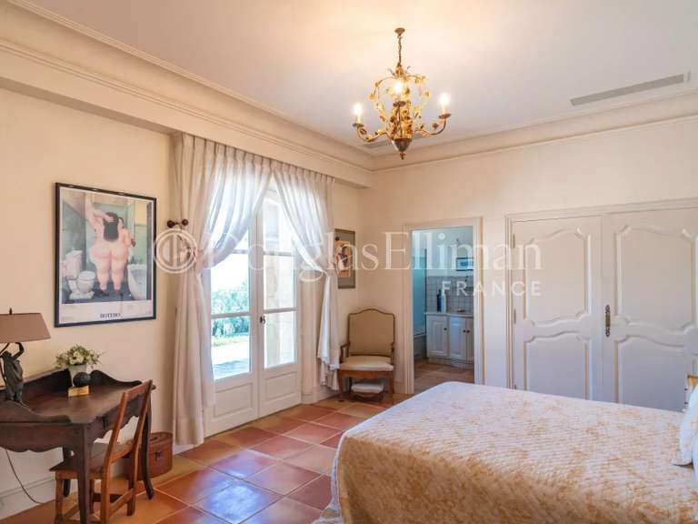 Villa Châteauneuf-Grasse - 5 chambres - 700m²