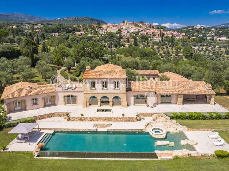 Villa Châteauneuf-Grasse - 5 chambres - 700m²