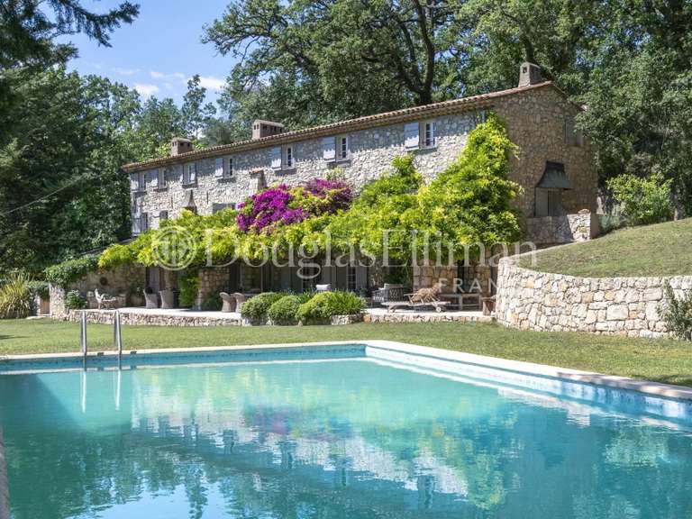Villa Châteauneuf-Grasse - 5 chambres - 357m²