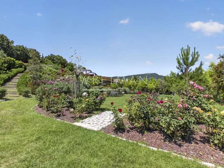 Villa Châteauneuf-Grasse - 305m²