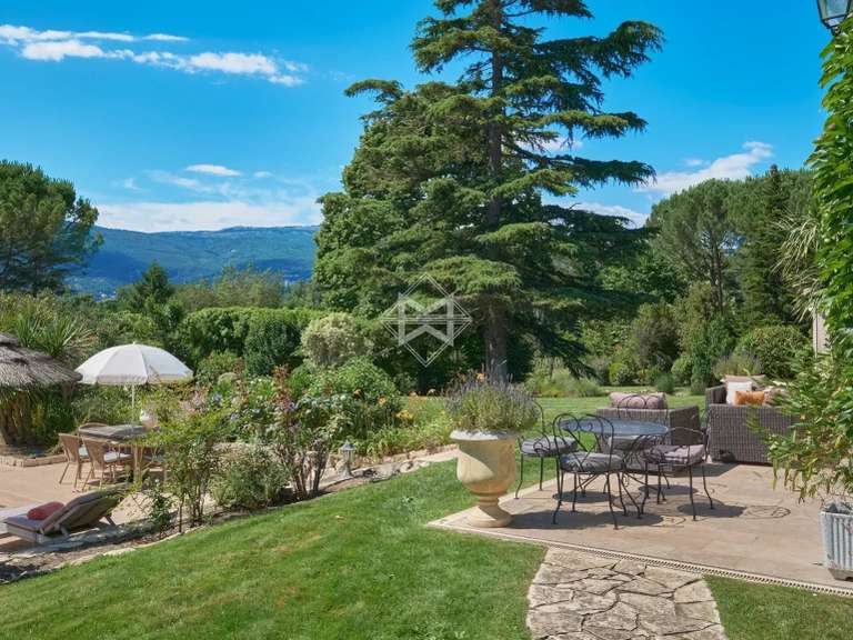 Villa Châteauneuf-Grasse - 6 chambres - 363m²
