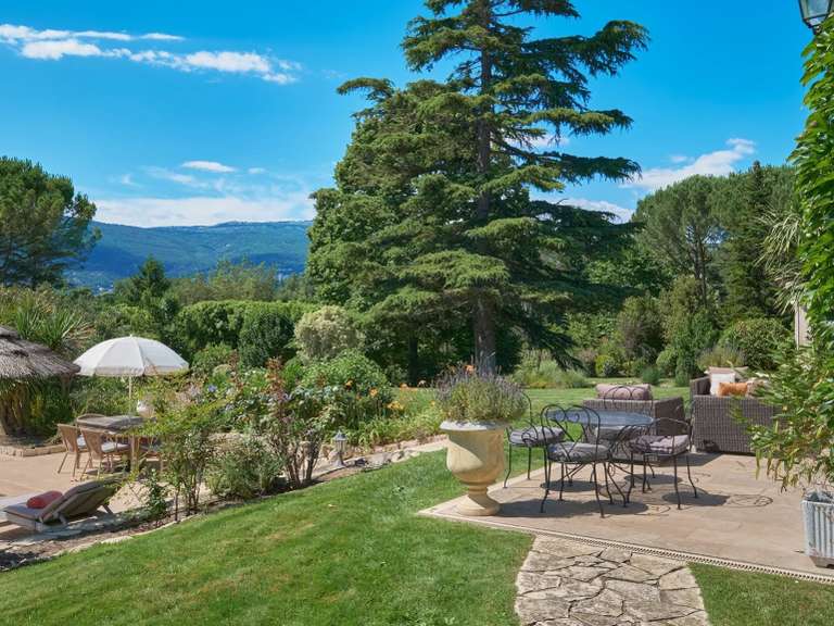 Villa Châteauneuf-Grasse - 6 chambres - 363m²